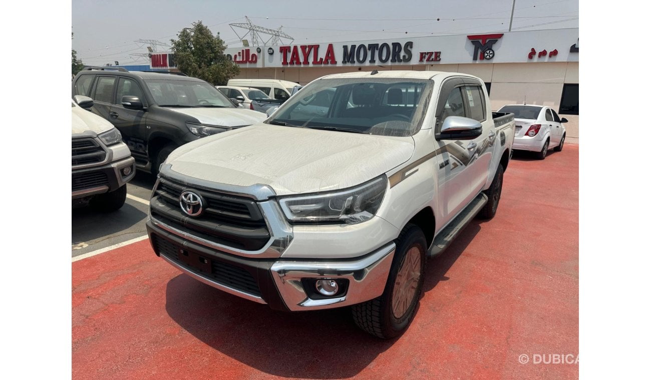 تويوتا هيلوكس TOYOTA HILUX 2.7 AT FULL OPTION 2024 WHITE WITH PUSH START