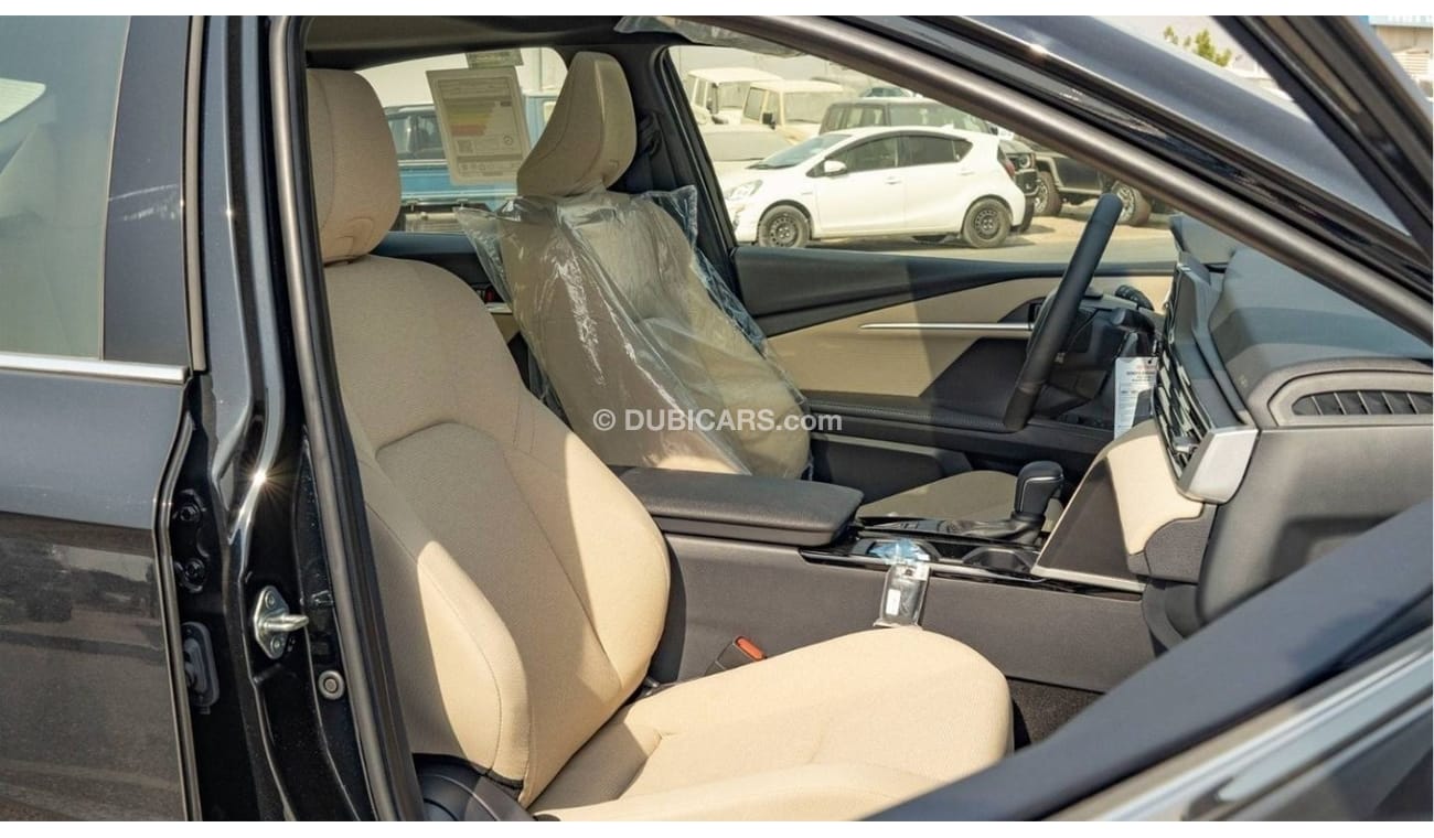 Toyota Camry 2025 Toyota Camry LE facelift 2.5L Petrol AT with Sunroof - GCC (Export price)