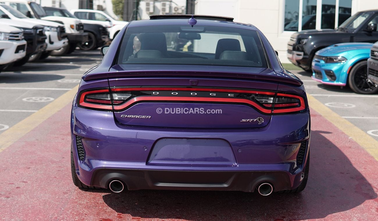 دودج تشارجر SRT Hellcat