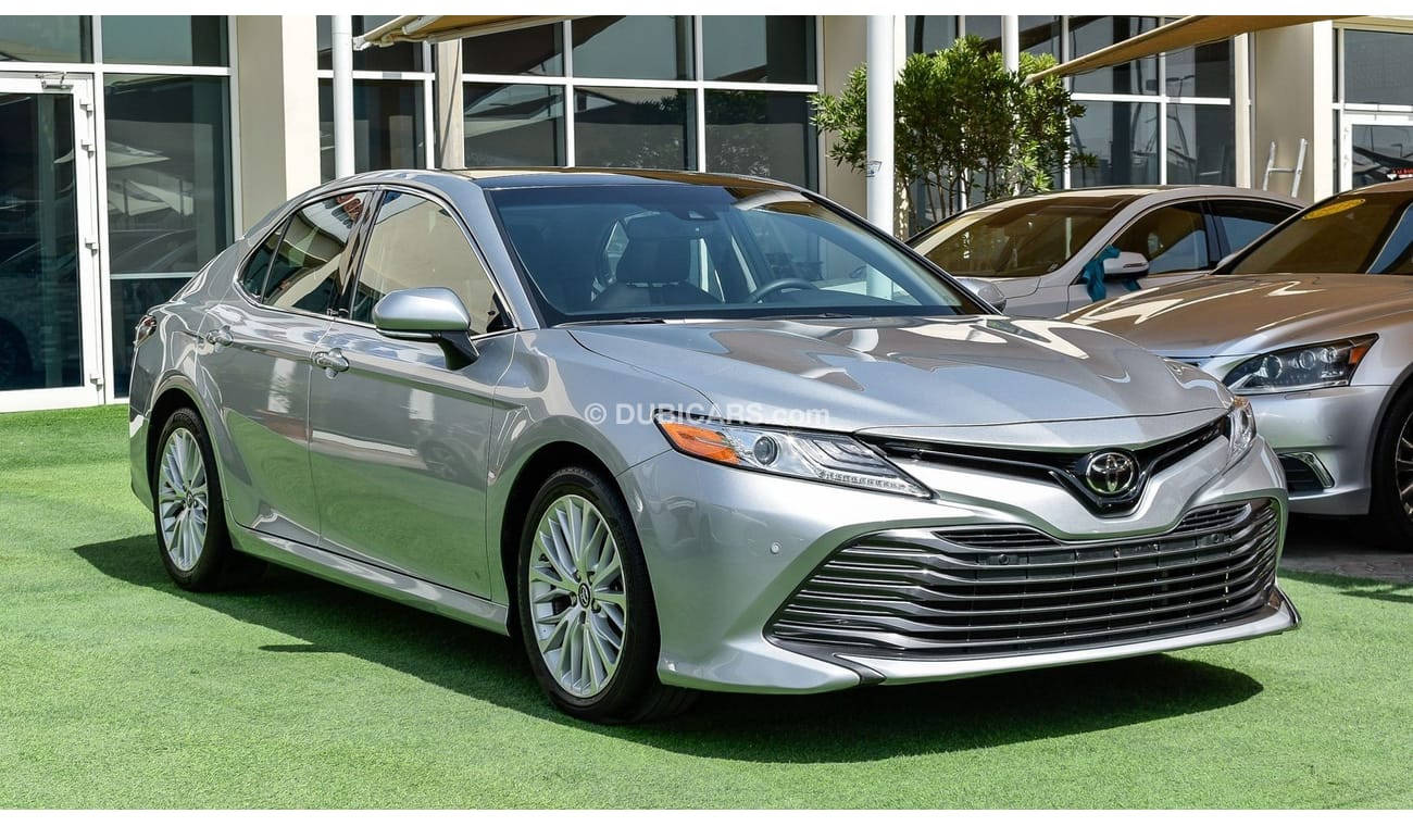 Used Toyota Camry XLT 2018 for sale in Dubai - 383472