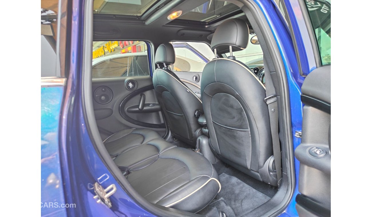 Mini Cooper S Countryman AED 1,500 P.M | 2015 MINI COUNTRYMAN COOPER S JCW-KIT  | GCC | PANORAMIC ROOF | 1.6L | 190 HP