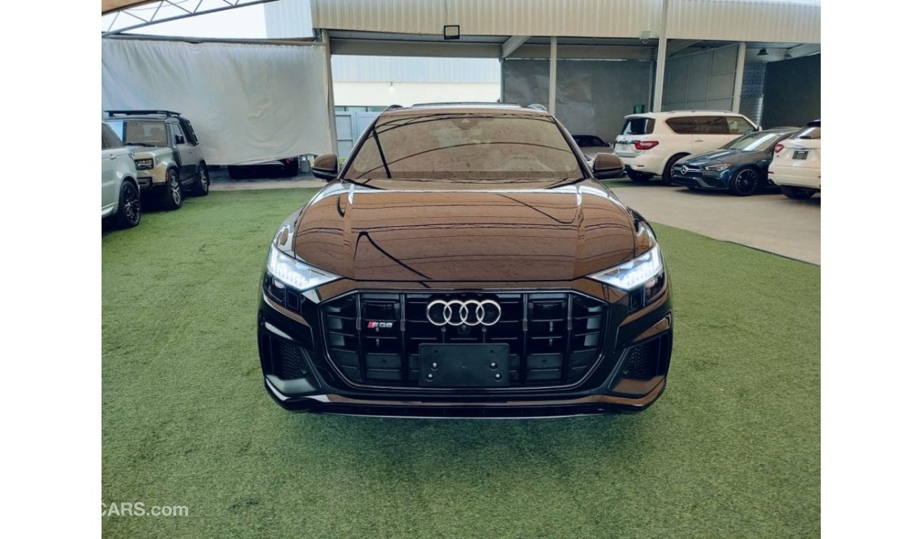 Audi SQ8