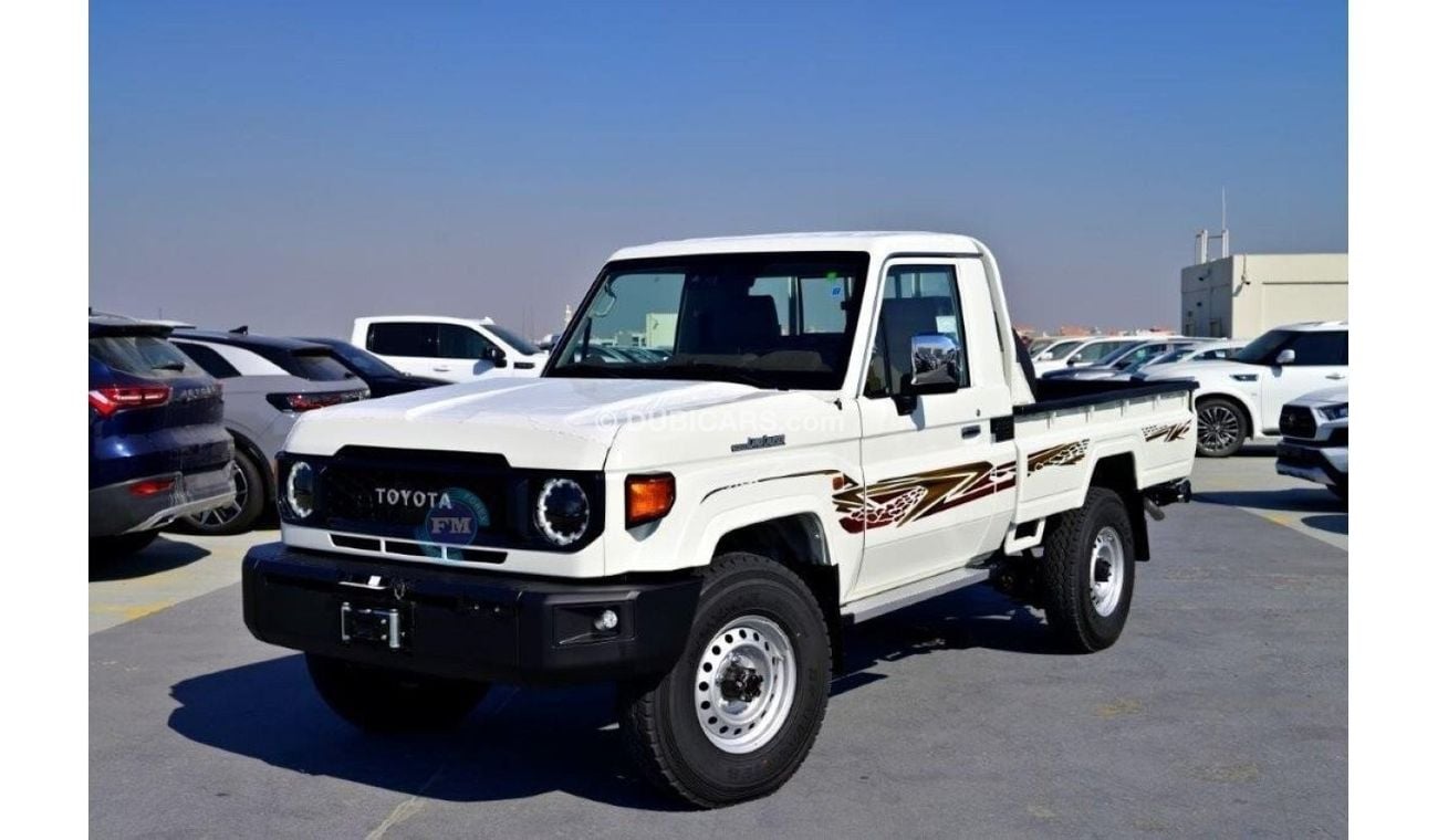 Toyota Land Cruiser Pick Up 79 Single Cab DLX 2.8L Diesel