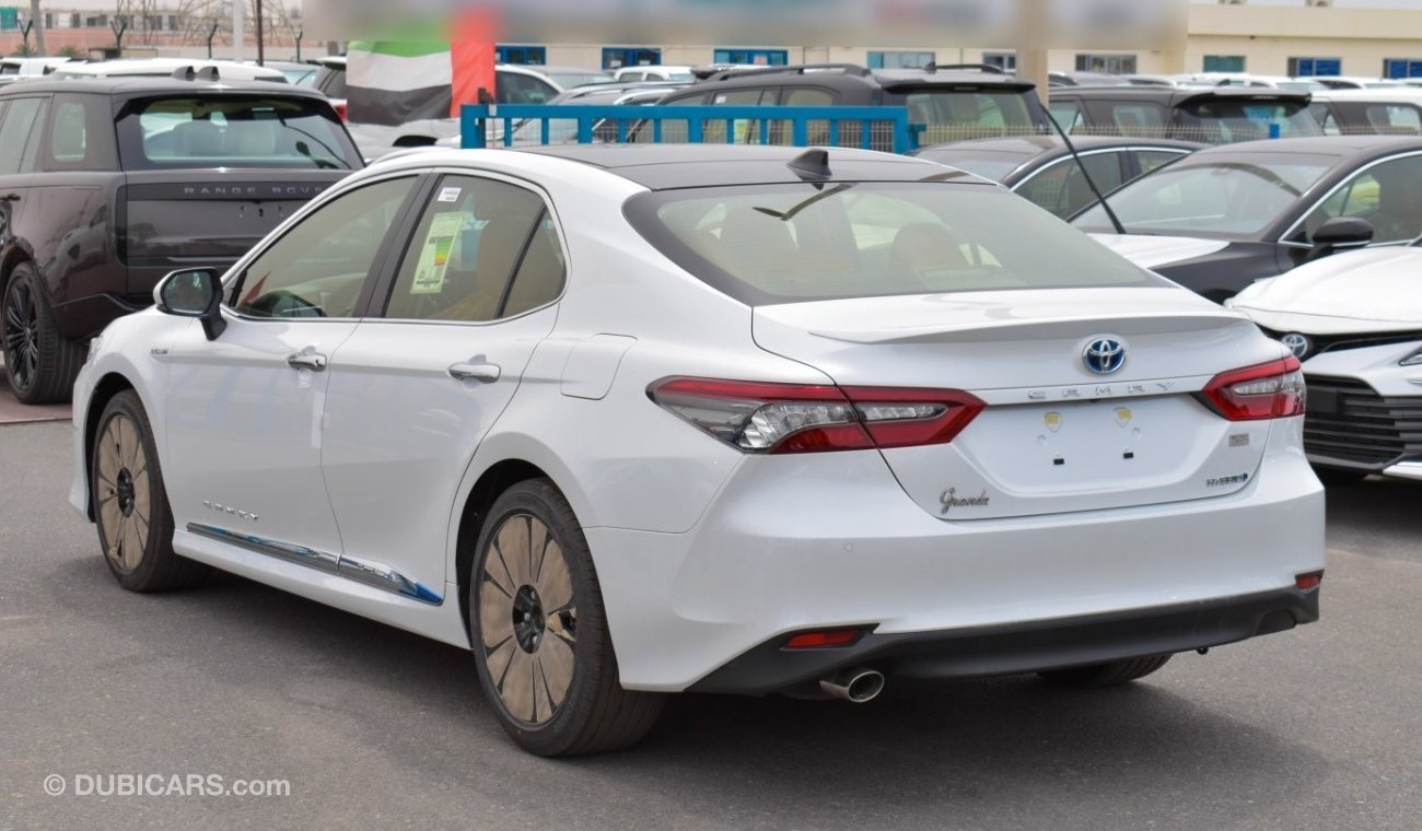 تويوتا كامري Hybrid 2.5 L