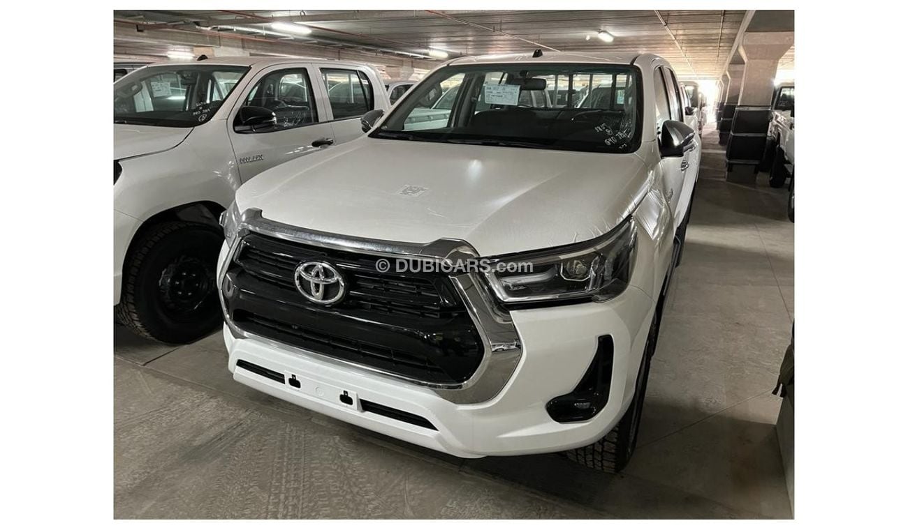 تويوتا هيلوكس Toyota Hilux 2.4 DSl Automatic Transmission Wide Body