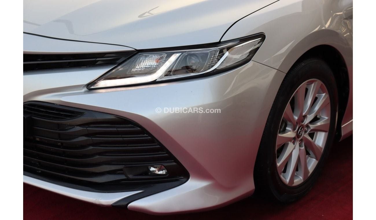 تويوتا كامري SE 2.5L (204 HP) Toyota Camry SE / 2018 / GCC / Original Paint/ Full Service History/ 2018