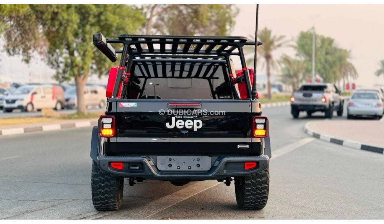 Jeep Gladiator PREMIUM CAMPING ACCESSORIES INSTALLED | ROOF MOUNTED LED LIGHTS | 3.6L PETROL | RHD | 2020 | 4 X 4 |