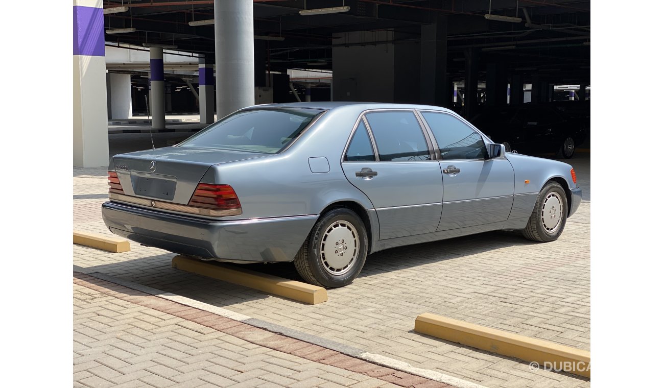 مرسيدس بنز 500 SEL W140