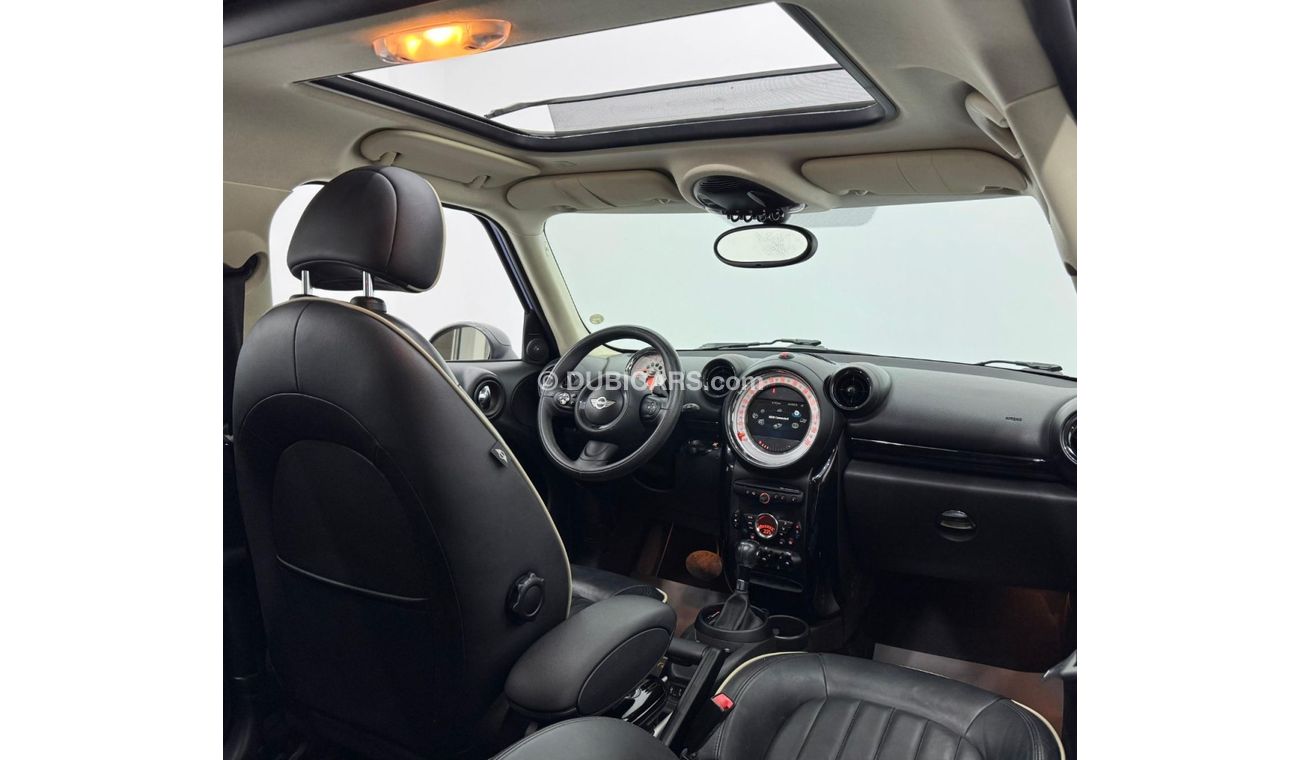 Mini Cooper Countryman 2014 Mini Cooper Countryman, Service History, Excellent Condition, GCC