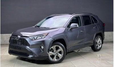 Toyota RAV4 XLE Full option