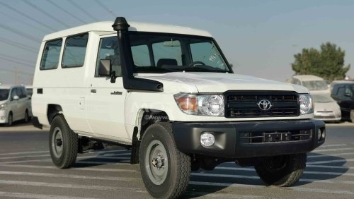 Toyota Land Cruiser Hard Top 4.2L DIESEL, 16" TYRE, KEY START, XENON HEADLIGHTS (CODE # HTLX78)