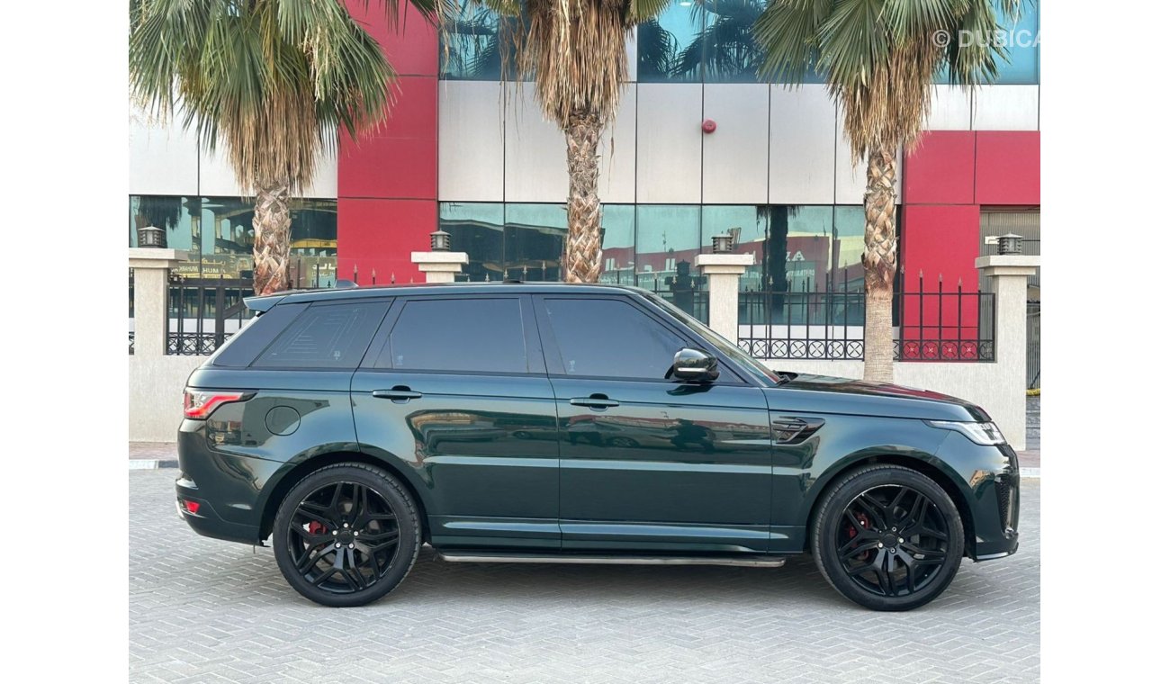 Land Rover Range Rover Sport SVR