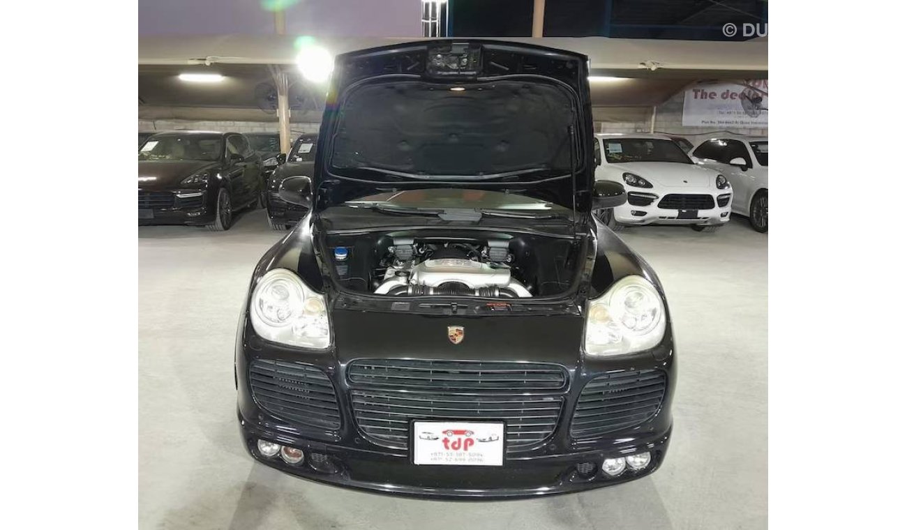 بورش كايان PORSCHE CAYENNE TURBO 4.5L 2004, WITH SUNROOF, BACK CAMERA AND MORE..