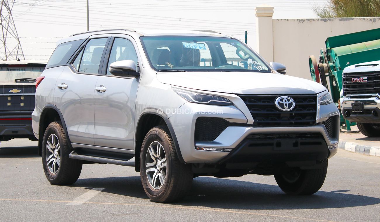 New Toyota Fortuner 2022 for sale in Dubai - 548804