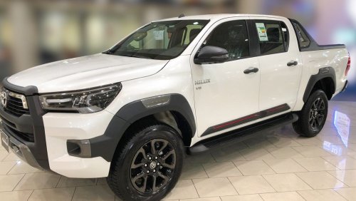 تويوتا هيلوكس 2024 Toyota Hilux Adventure 4.0L petrol Full option AT