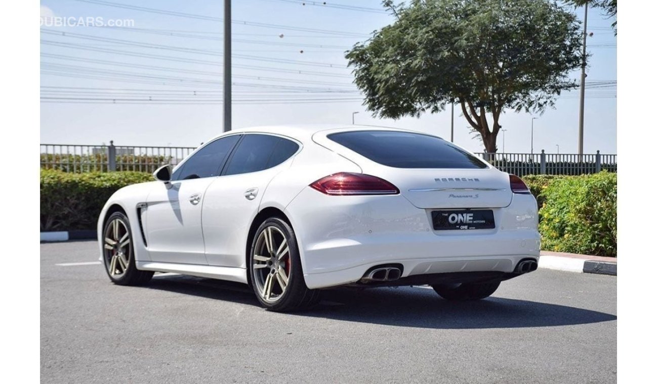 Porsche Panamera S