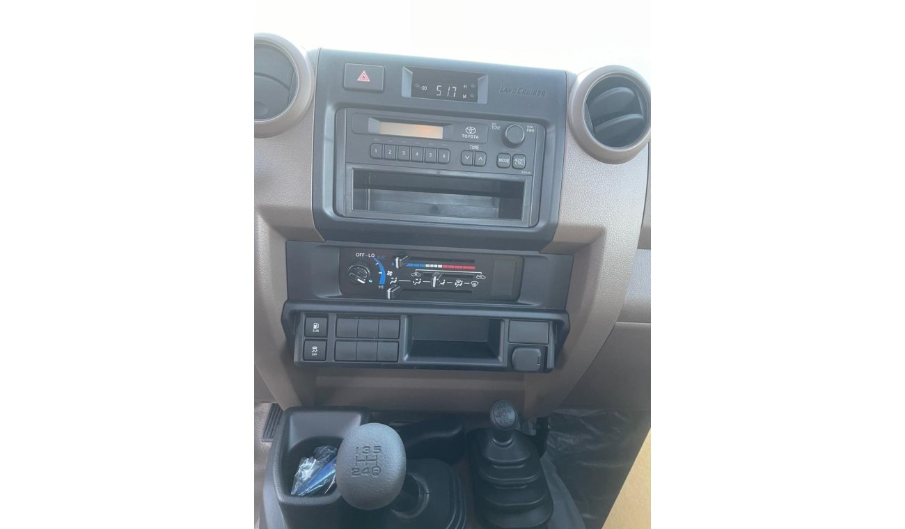 Toyota Land Cruiser 4.0 pickup