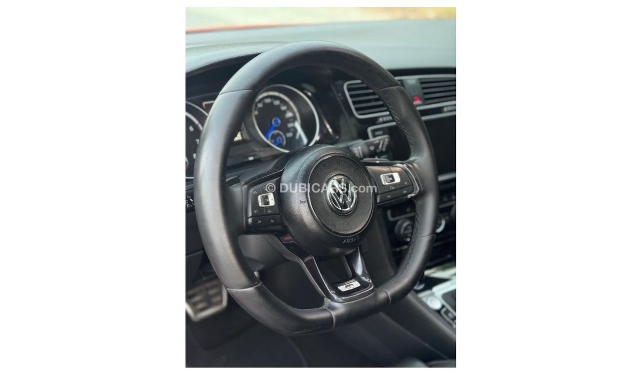 فولكس واجن جولف ار volkswagen golf r 2016 model gcc