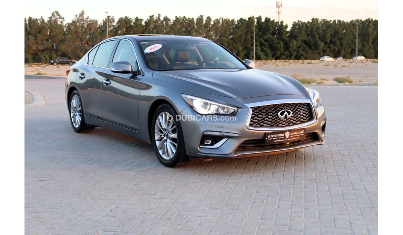 Infiniti Q50 Sport ACCIDENTS FREE - GCC - FULL OPTION - 3000 CC - PERFECT CONDITION INSIDE OUT