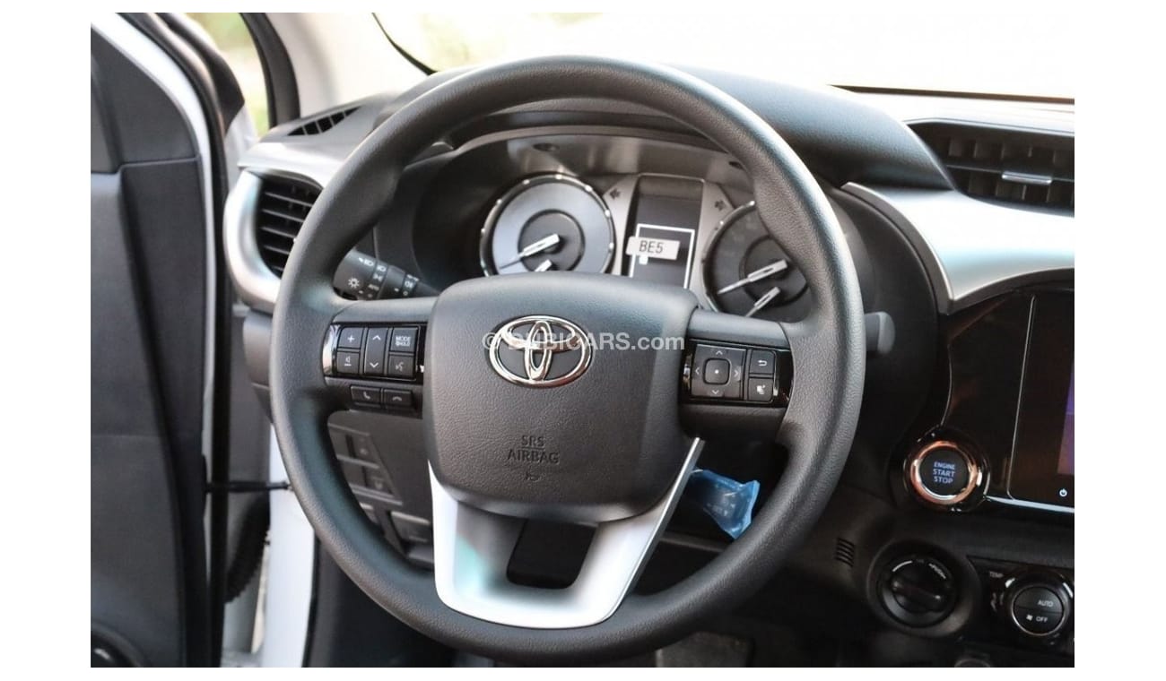 Toyota Hilux TOYOTA_HILUX_2.7L_2024_FULL_OPTIOS_SAUDI_AUTOMATIC