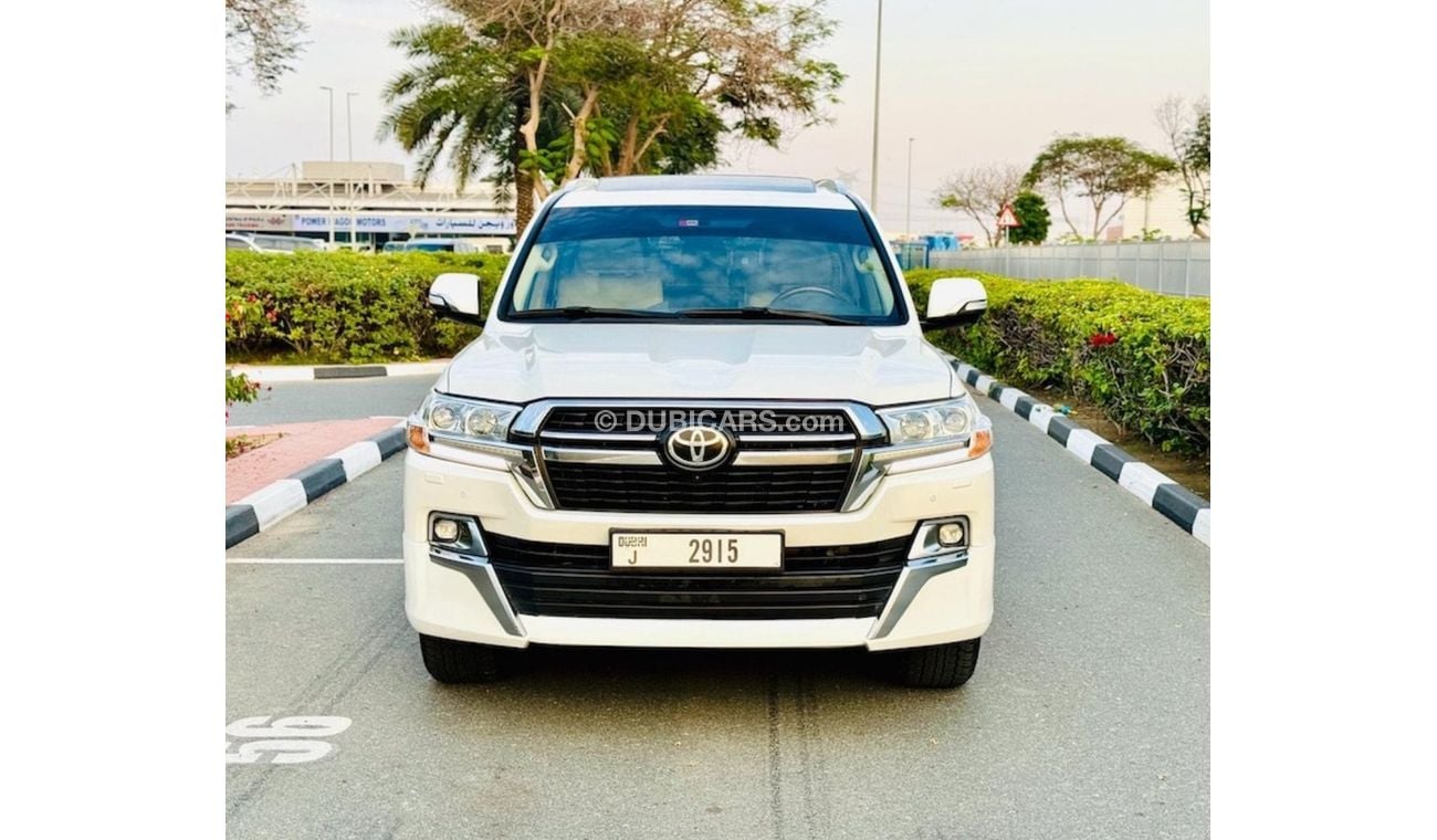 تويوتا لاند كروزر Toyota Land Cruiser 2016 GXR 4.6L very good condition