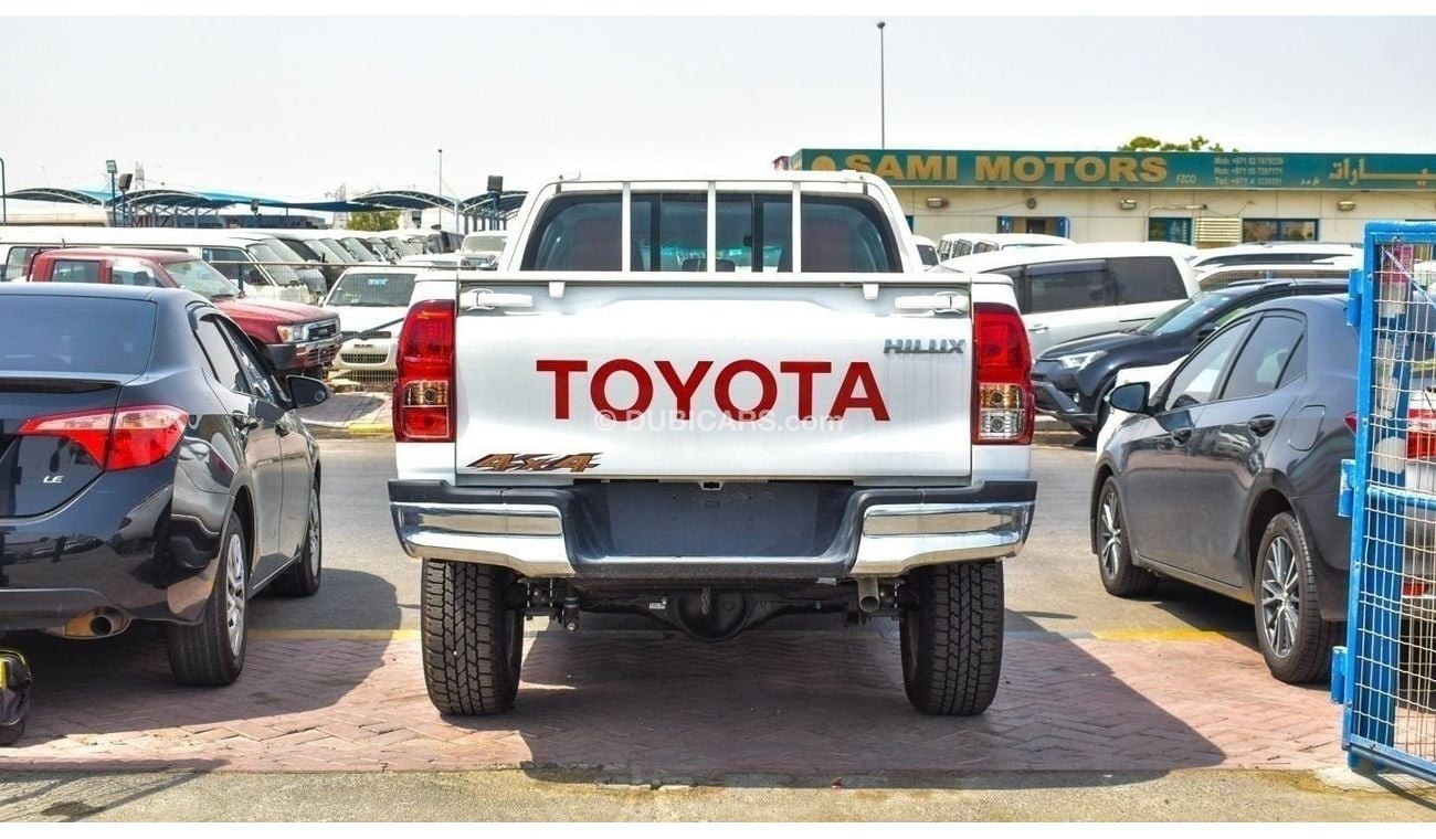 Toyota Hilux Toyota Hilux 2.7L petrol AT MY 2024