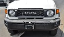 Toyota Land Cruiser Pick Up 4.0l - AT - Fog Lamp - Winch - Alloy Wheel - Snorkel - Leather Seats - Central Lock - Power Window