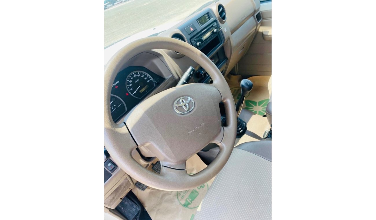 تويوتا لاند كروزر هارد توب Toyota landcuriser Hardtop 2015 V6 Diesel left hand drive