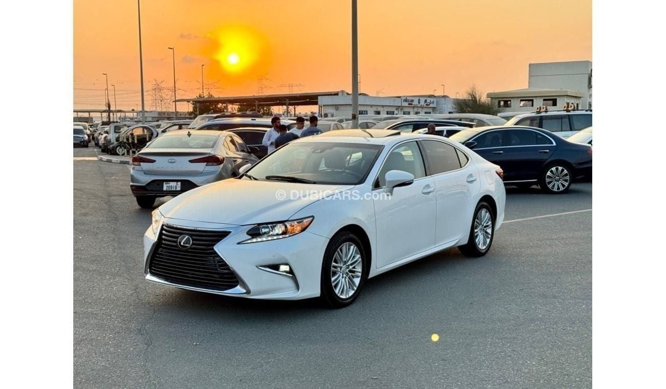 Lexus ES350 2017 Platinum 3.5L VIP NO ACCIDENT FULL OPTION V6 CANADA SPEC