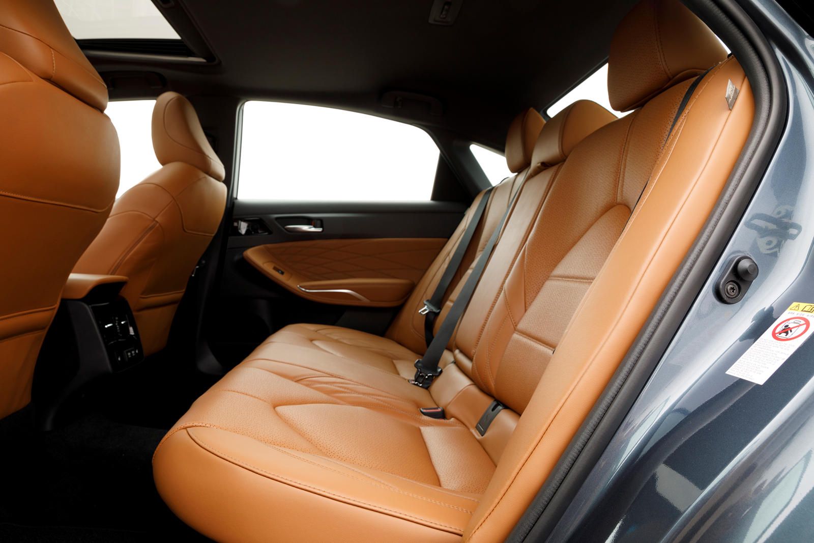 تويوتا افالون interior - Seats