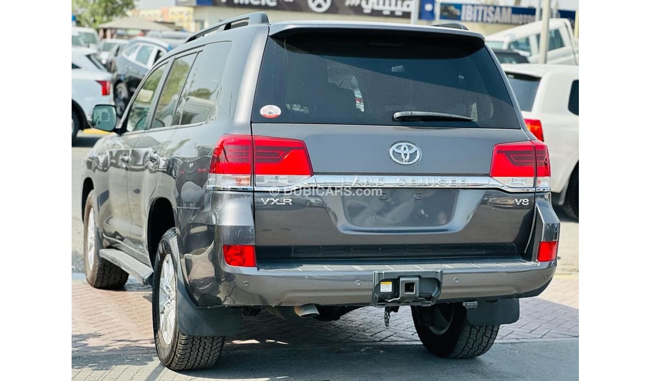 تويوتا لاند كروزر TOYOTA LANDCRUISER 2020 VXR RHD DIESEL