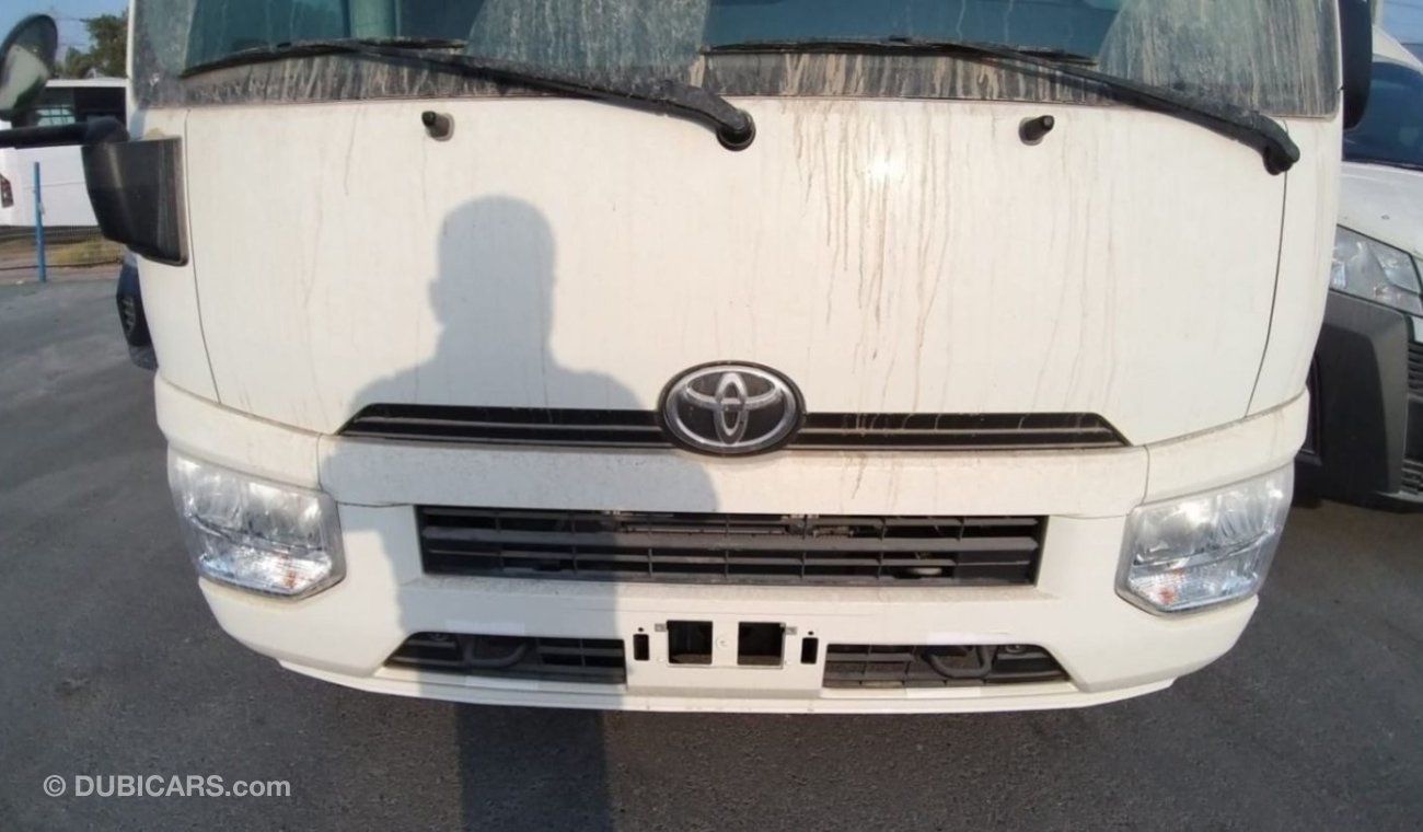 Toyota Coaster toyota coaster 2024 4.2l 23 set     v6