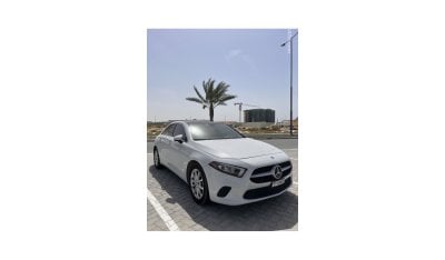 Mercedes-Benz A 220 Mid Option