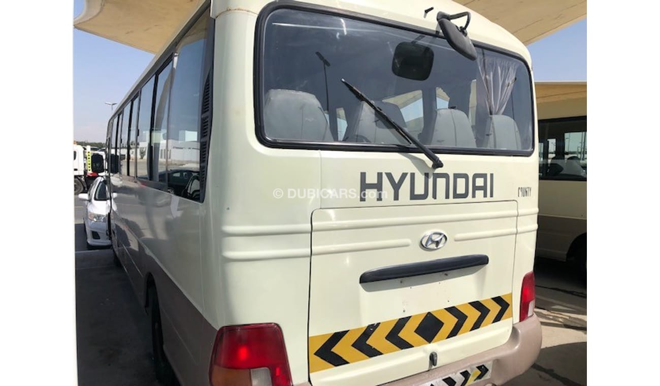 Hyundai County