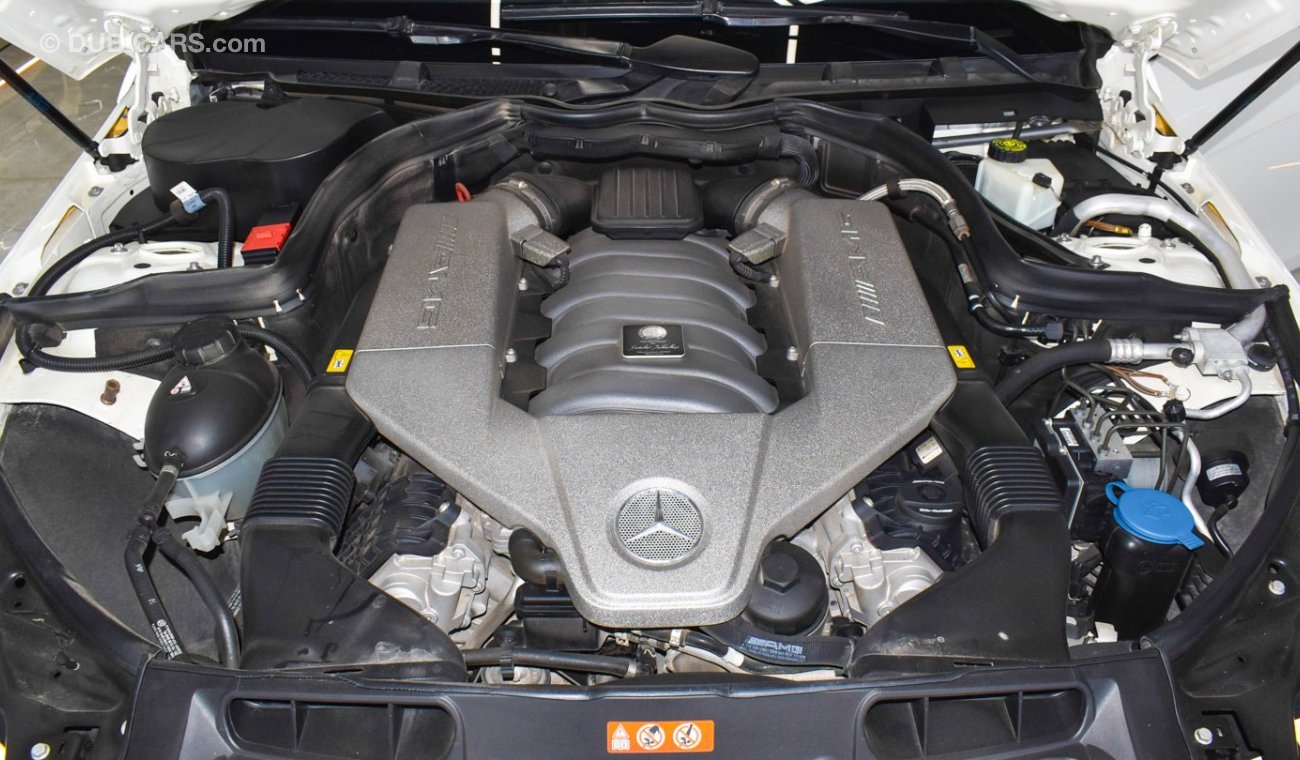 Mercedes-Benz C 63 Coupe 1 OF 100