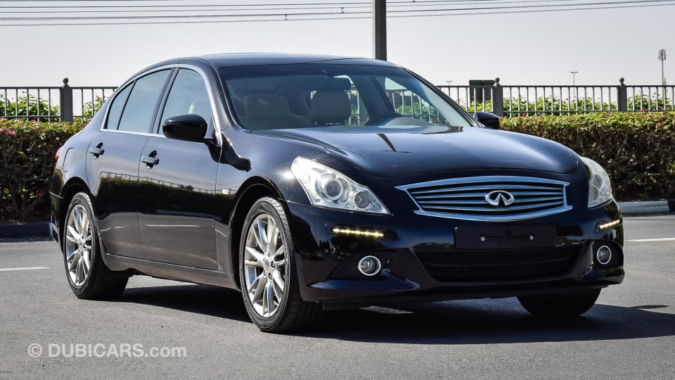 Infiniti G25 for sale: AED 39,000. Black, 2014