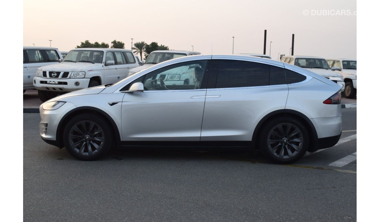 تسلا موديل اكس 2017 TESLA MODEL X 100XB SILVER