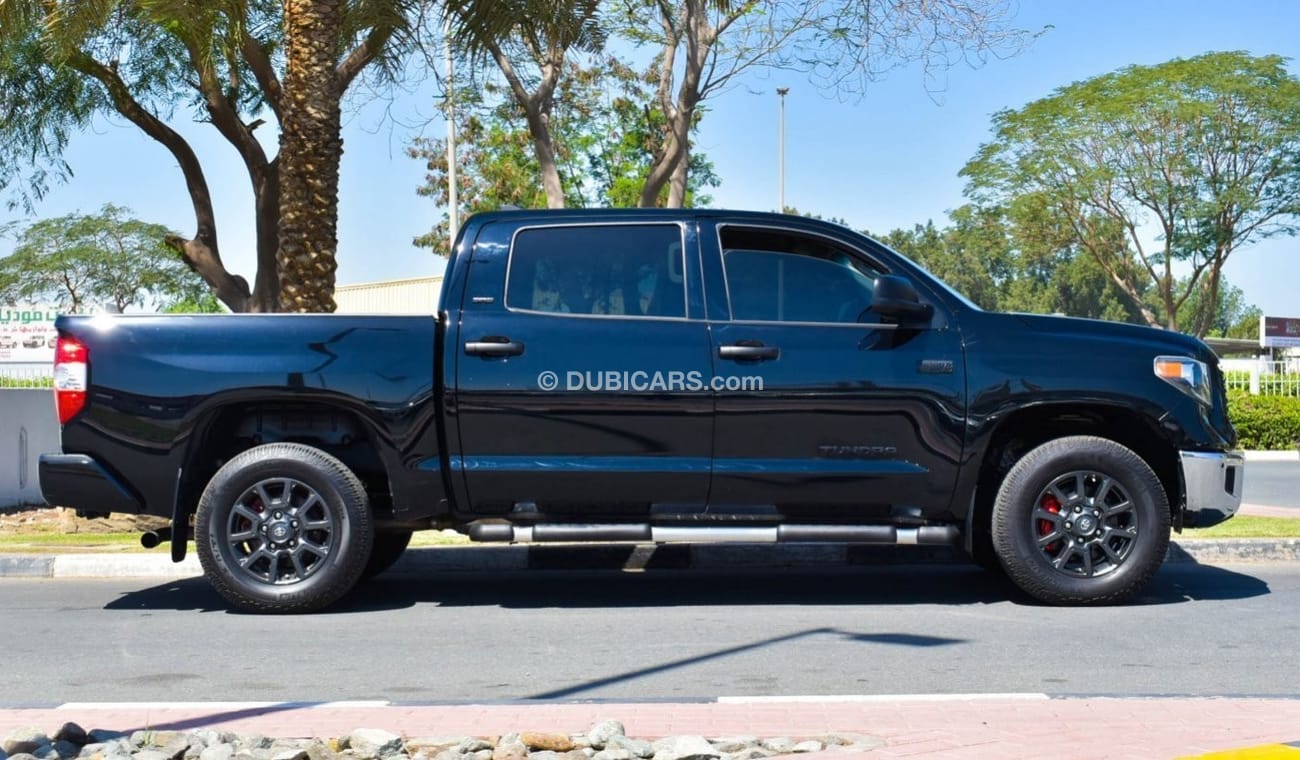 Toyota Tundra TOYOTA TUNDRA SR5 V8 5.7L - 9500 KM  - 2021 - BLACK