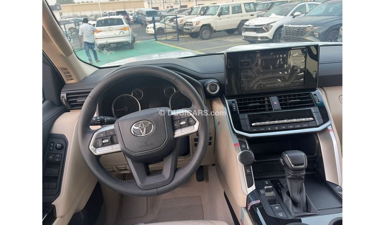 Toyota Land Cruiser 4.0L PETROL 2024 GCC