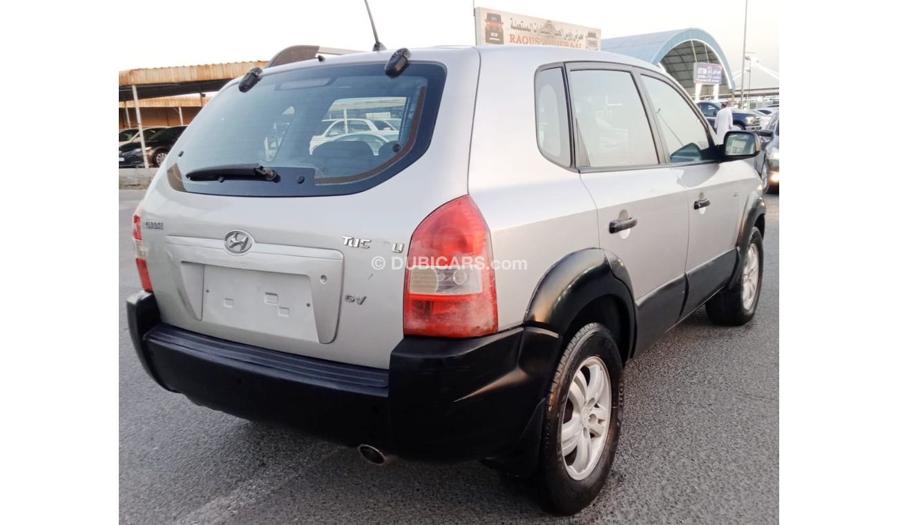 هيونداي توسون V6 2.7L 4WD