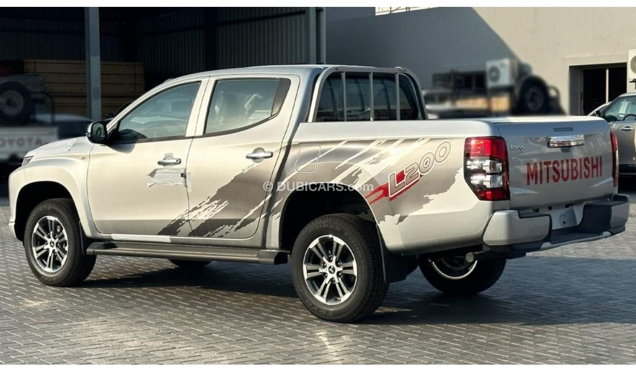 ميتسوبيشي L200 Mitsubishi L200 P DC 4WD 2.4L GLX 5MT