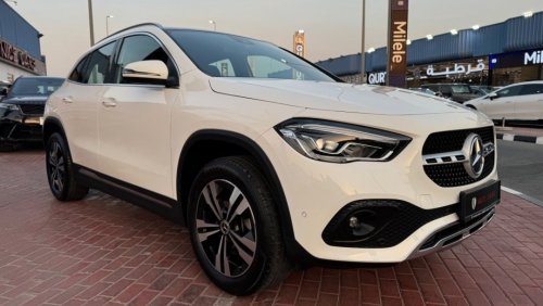 مرسيدس بنز GLA 200 بريميوم