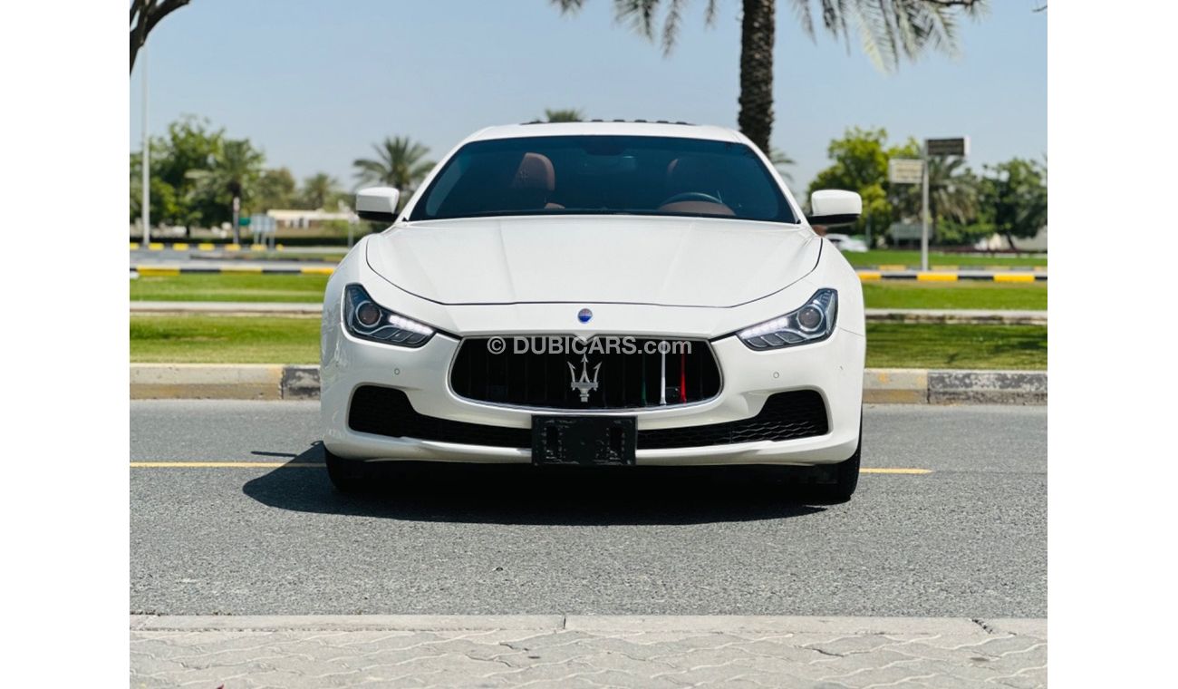 Maserati Ghibli Std MASERATI GHIBLI MODEL 2016 GCC SPACE FULL OPTION 2 KEYS