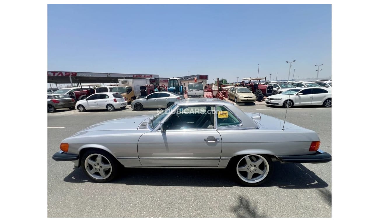 مرسيدس بنز 560 CLASSIC MERCEDES BENZ SL 560 1986