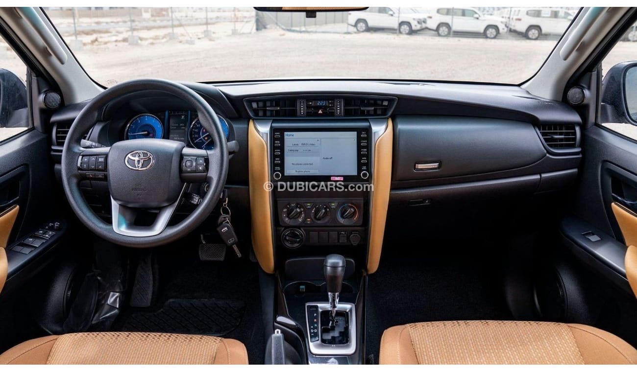 تويوتا فورتونر Toyota Fortuner SR5 2.7L Petrol  4*2 MY2024