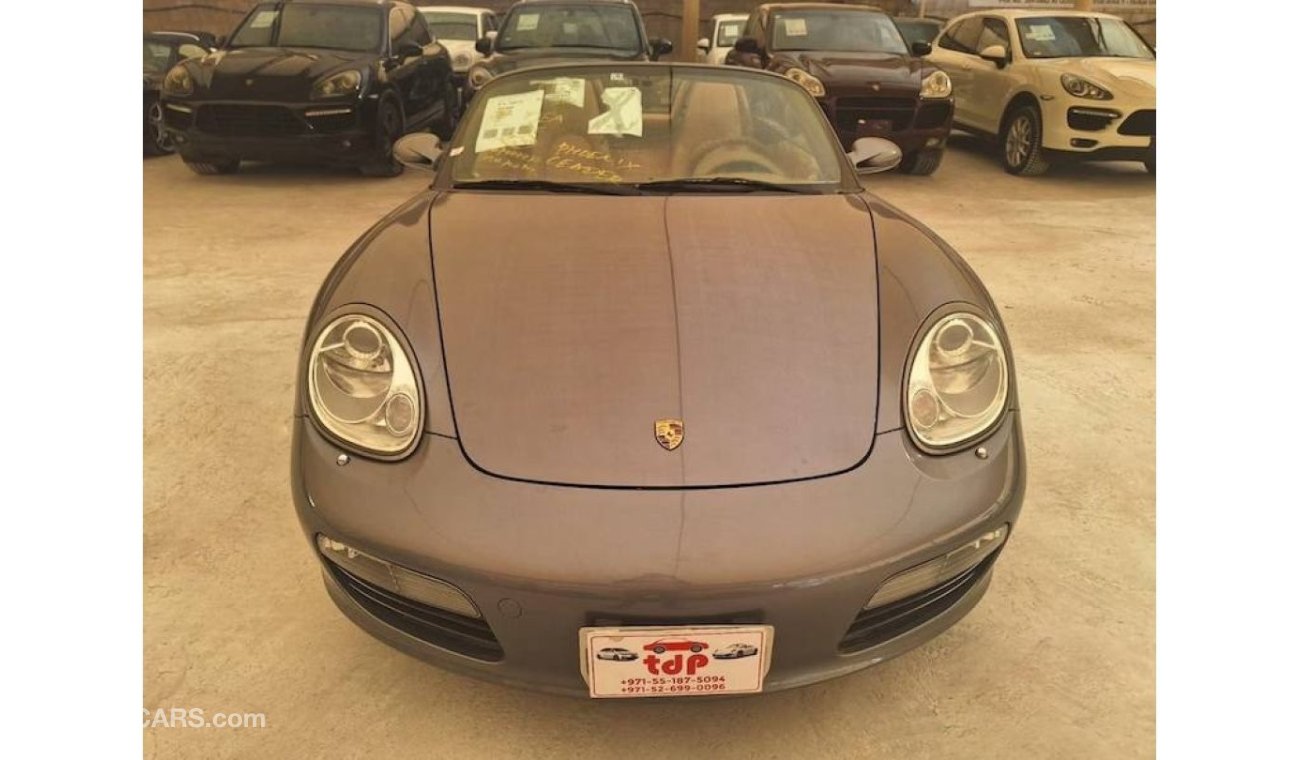 بورش بوكستر PORSCHE BOXSTER 2.7L 2005 CONVERTIBLE LOW MILEAGE IN EXCELLENT CONDITION