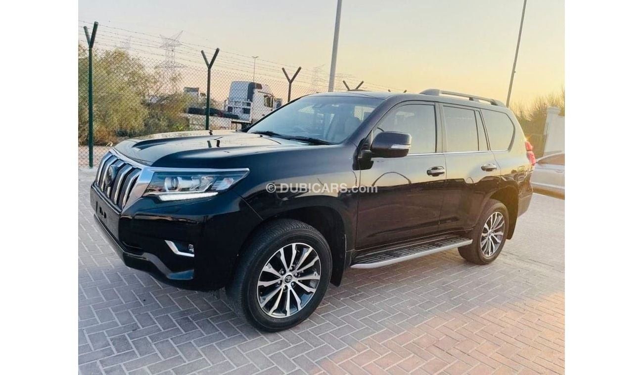 تويوتا برادو Toyota Kakadu prado 2021 full option sunroof. Electric seats . Leather seats. Coolbox. In Excellent