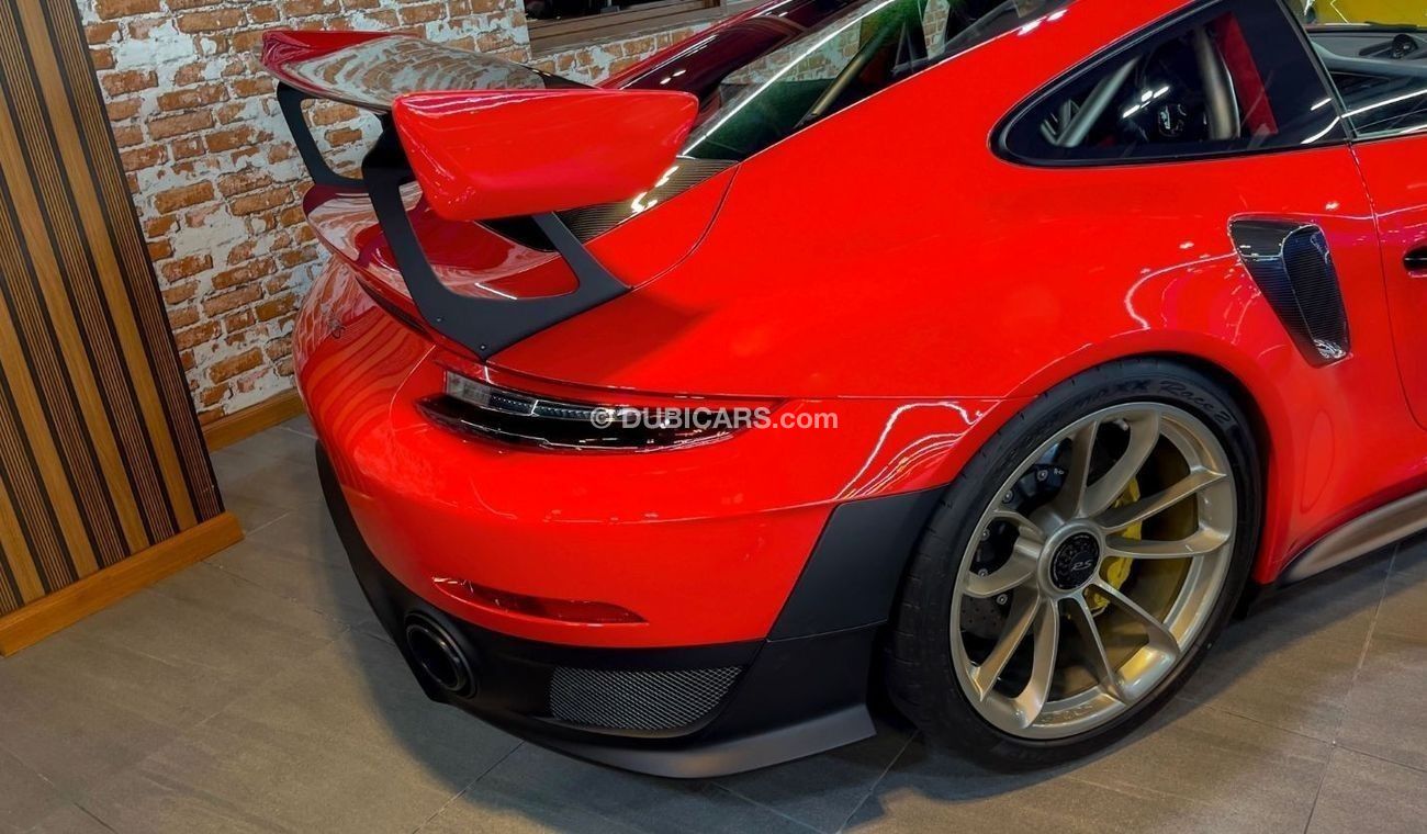 بورش 911 RS | Brand New | GCC SPEC | WEISSACH PACKAGE | 2019 | Full Carbon Fiber