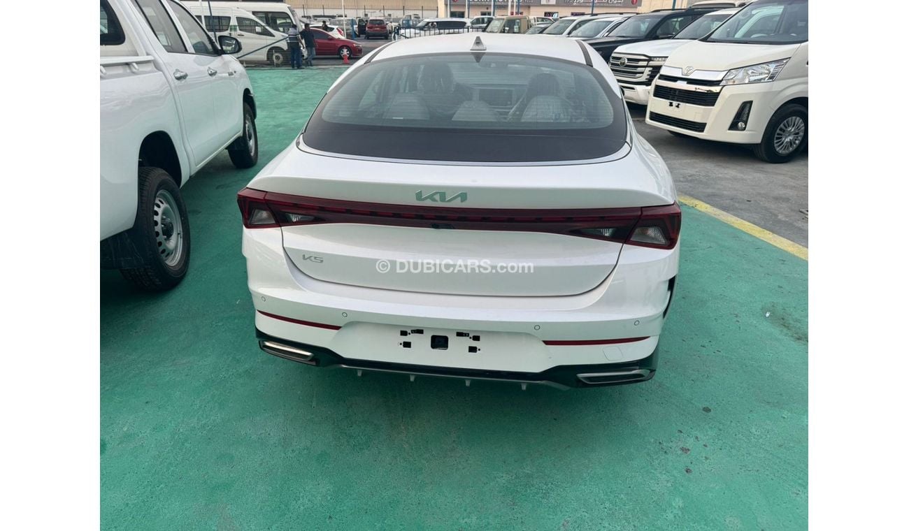 Kia K5 2.0L PETROL 2023 GCC