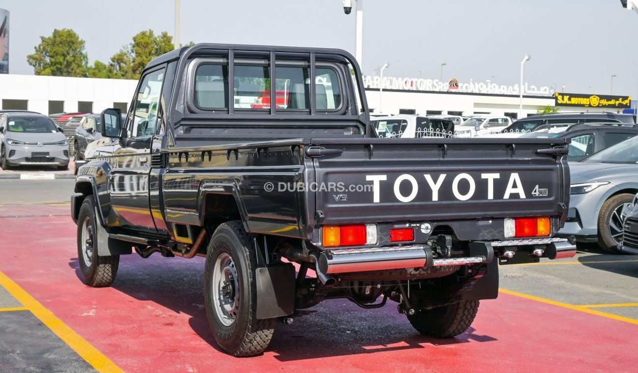 Toyota Land Cruiser Pick Up